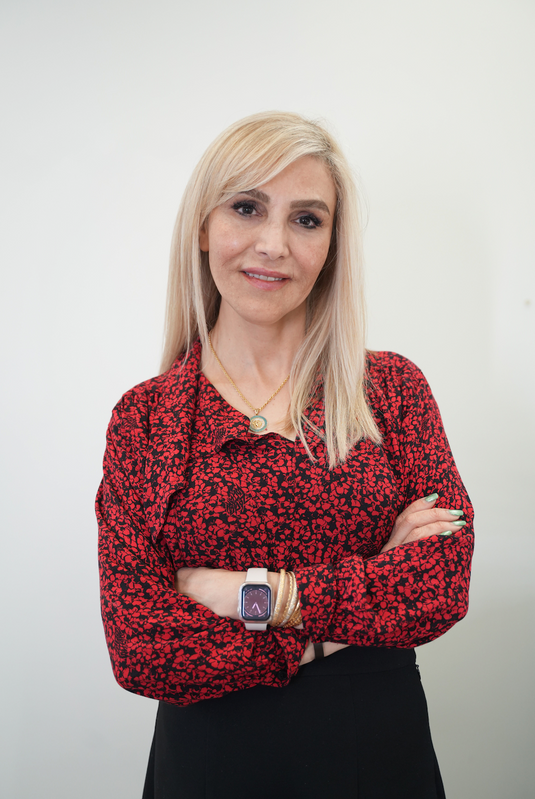 Mitra Latifyan - BSc, MSc, RM, IBCLC