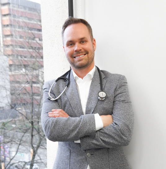 Dr. Marko Yurkovich, BSc, MD, CCFP, ABOM